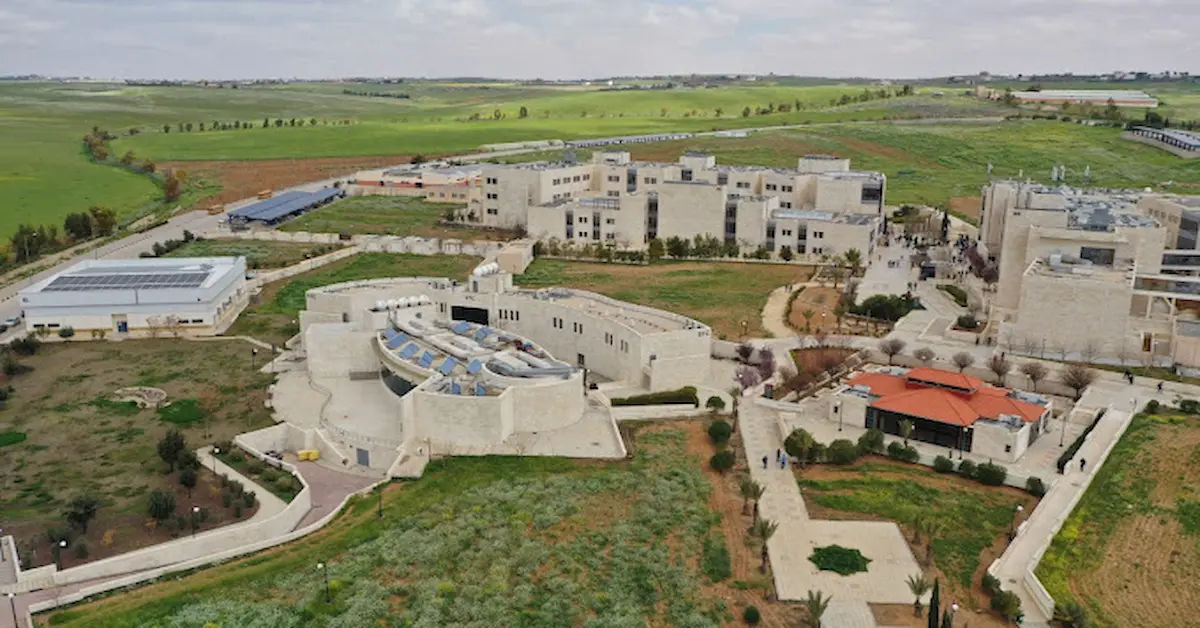الجامعة الأمريكية في مادبا