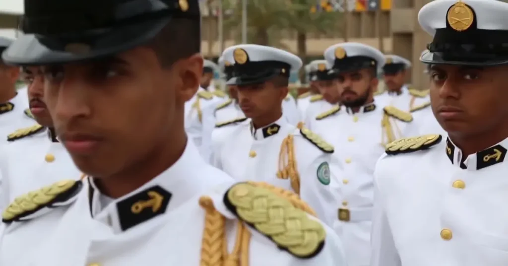كلية الملك فهد البحرية