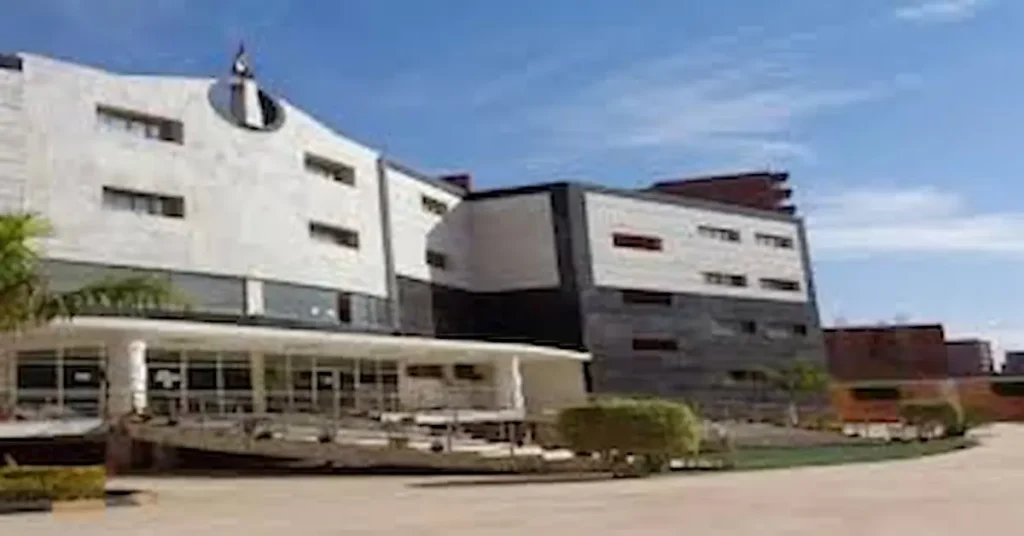 المعهد العالي للهندسة والتكنولوجيا الحديثة بالمرج