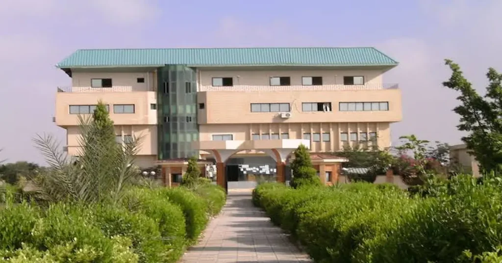 معهد الصفوة العالي هندسة وتكنولوجيا بالقليوبية